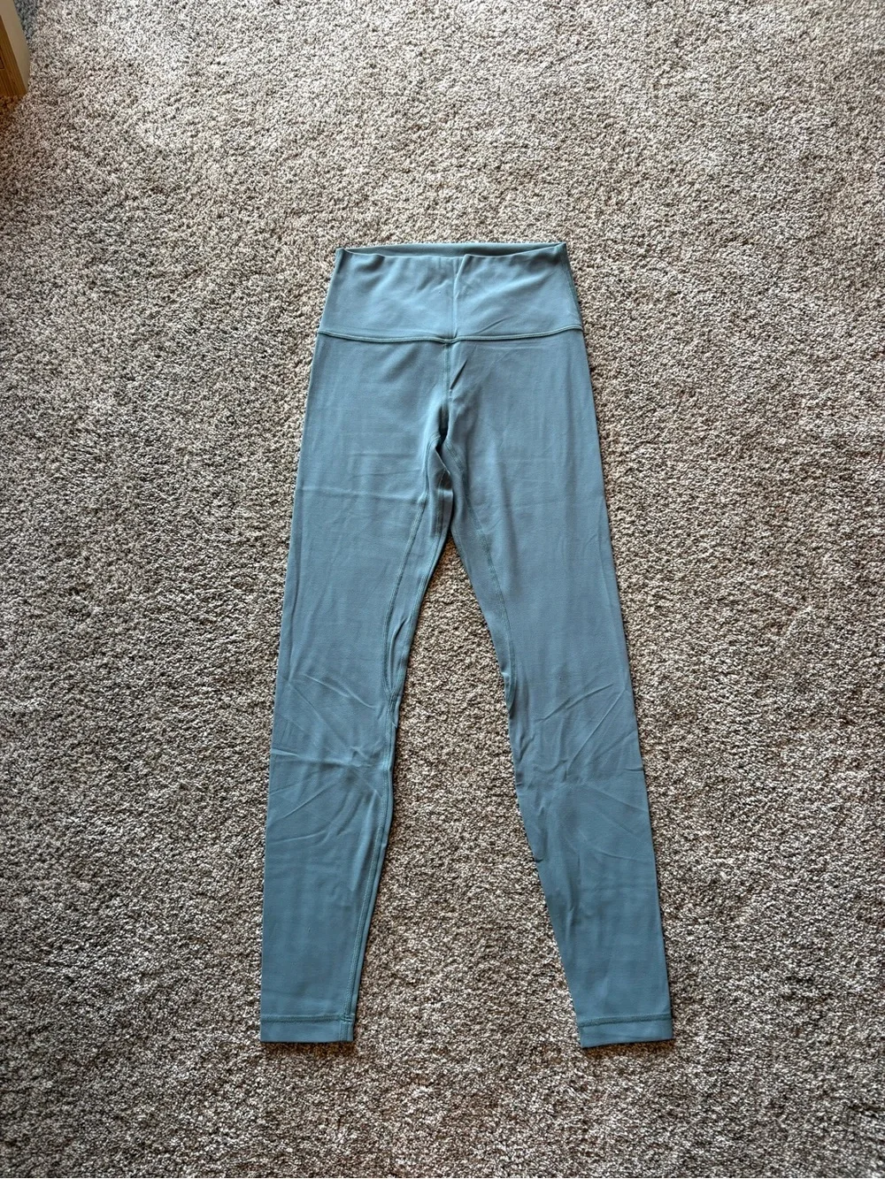 lululemon athletica align legging 25” - Sage Green